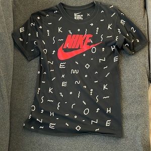 Nike t shirt